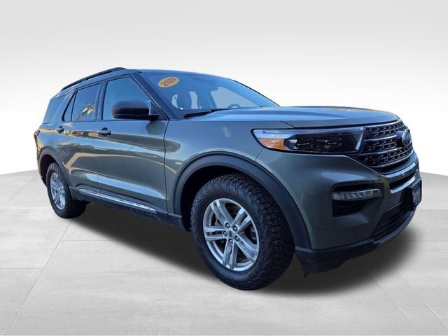 2020 Ford Explorer XLT in Silver — front three-quarter view