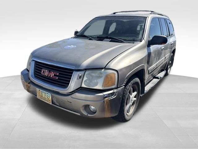 2002 GMC Envoy SLT in Pewter Metallic — front three-quarter view