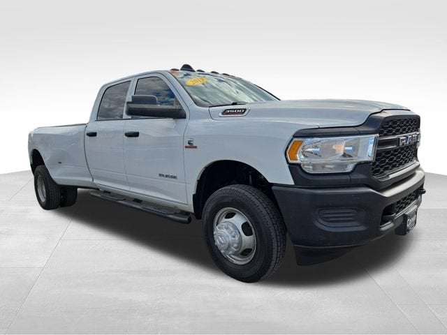 2019 RAM 3500 Tradesman in White — front three-quarter view